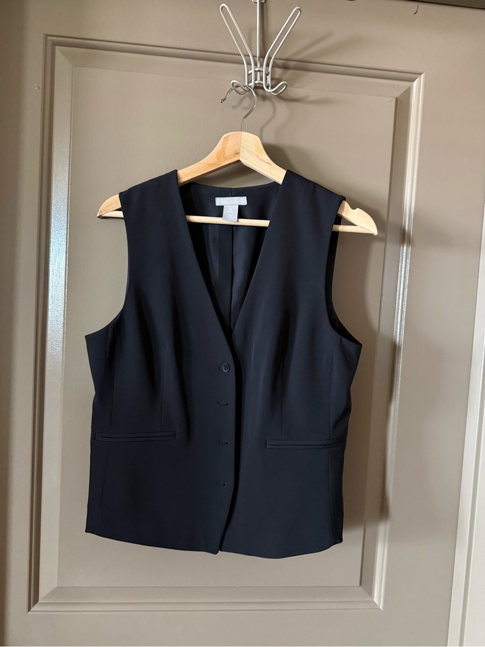 H&M Black Tailored Sleeveless Vest